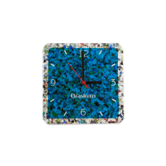 Relógio de Parede Sustentável Personalizado em Mosaico de Cartões