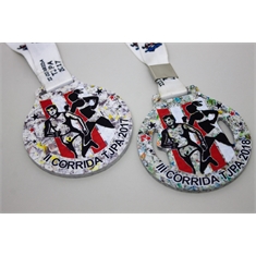 Medalha Mosaico 7x7cm Redonda Personalizada com Fita Acetinada